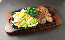 Stir-fried beef and vegetables
