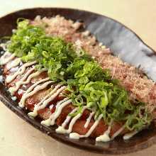Our Specialty "Ponto-yaki" (Special Okonomiyaki-style Takoyaki) Topped with Kujo Green Onion