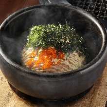 Gyumitsu tokusei Bibimbap