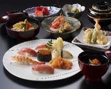 18,000 JPY Course (7 Items)