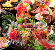 Assorted sashimi