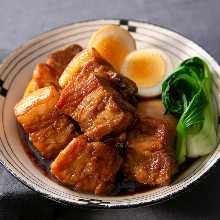 Simmered pork belly