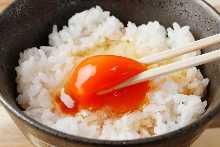 Tamagokake gohan (rice with raw egg)