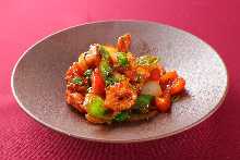 Stir-fried shrimp in chili sauce