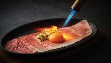 Seared wagyu beef tartare