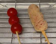 Cherry tomato skewer