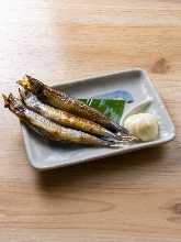 Shishamo smelt with roe
