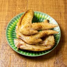 Salted and grilled chicken wing tips