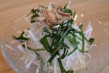 Japanese Daikon Radish Salad