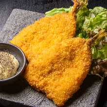 Deep-fried Cream Cheese in Broth / Fried Horse Mackerel with Tartar Sauce (Each)