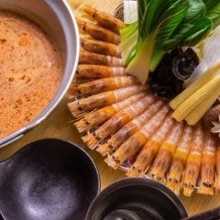 "Mala Shrimp Shabu-shabu" 2,500Yen/person (tax incl.) Orders from 2 portions