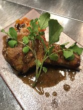 肉の炭火焼