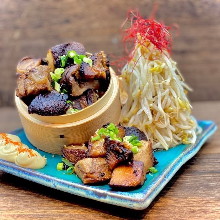 こぼれ肉盛り(4,000円食べ放題対象メニュー)