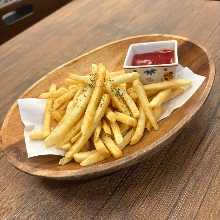 フライドポテト（塩、サワークリーム＋50円）