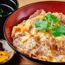 国産牛とじ丼