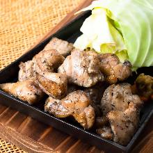 串に刺さない焼き鳥　もも・むね（たれ / 塩）