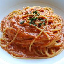 トマトクリームパスタ
