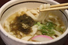とろろ昆布うどん