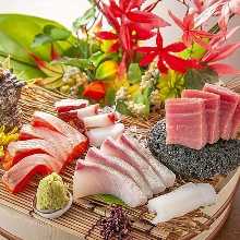 旬魚のお造り三種盛り合わせ