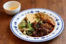ランチコースメイン　【仙台すきやき（生卵付き）】