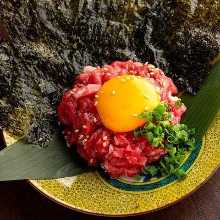 和牛ユッケ
