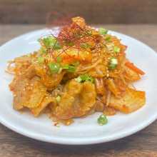 김치 돼지고기 볶음(4,000엔 무한리필 대상 메뉴)