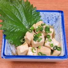 크림 치즈의 산 아오이 간장 절임(4,000엔 무한리필 대상 메뉴)