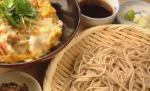 달걀 닭고기 덮밥