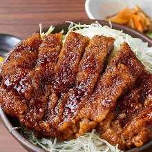 소스카츠 덮밥