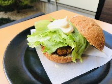 照烧鸡肉汉堡