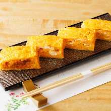 すし屋の焼きたて玉子焼き