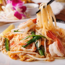 No. 2 Most Popular/ Pad Thai