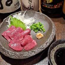 馬肉刺身
